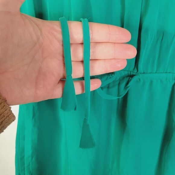 Babaton 100% Silk Green Sleeveless Dress - Picture 8 of 14